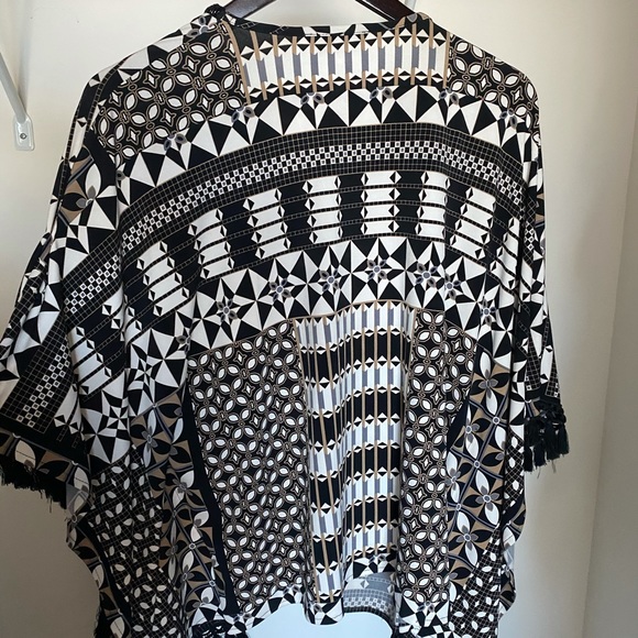 Joseph Ribkoff Abstract Print Poncho Style 171740 - Picture 5 of 5